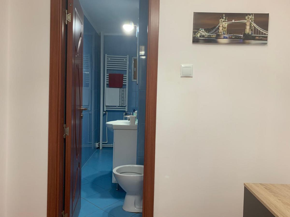 Center Apartment Galaţi Eksteriør billede
