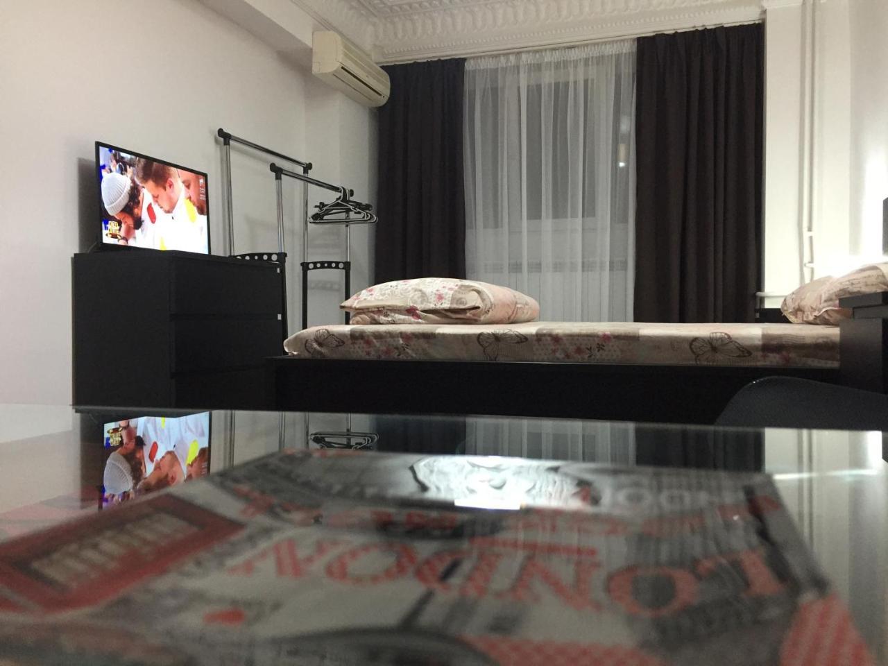 Center Apartment Galaţi Eksteriør billede
